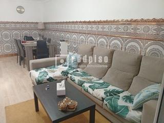Appartement à Ayuntamiento. Piso de 3 dormitorios  terraza  trastero  garaje y piscina, en u
