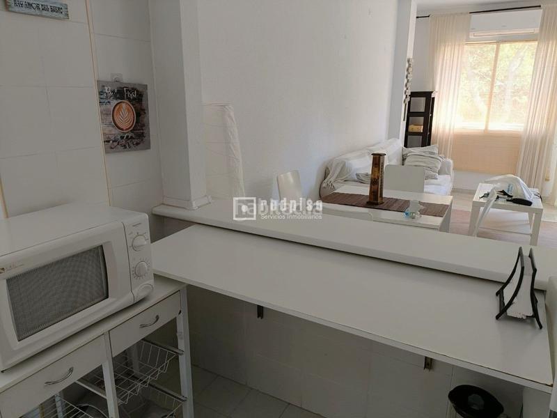 Foto a4f37990-0b88-45cc-bec7-638681608c81. Location appartement avec chauffage parking dans Montemar Torremolinos