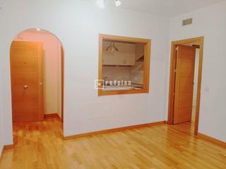 Appartement à Suárez. Moderno piso   1 dormitorio  edificio con ascensor  balcón  suel