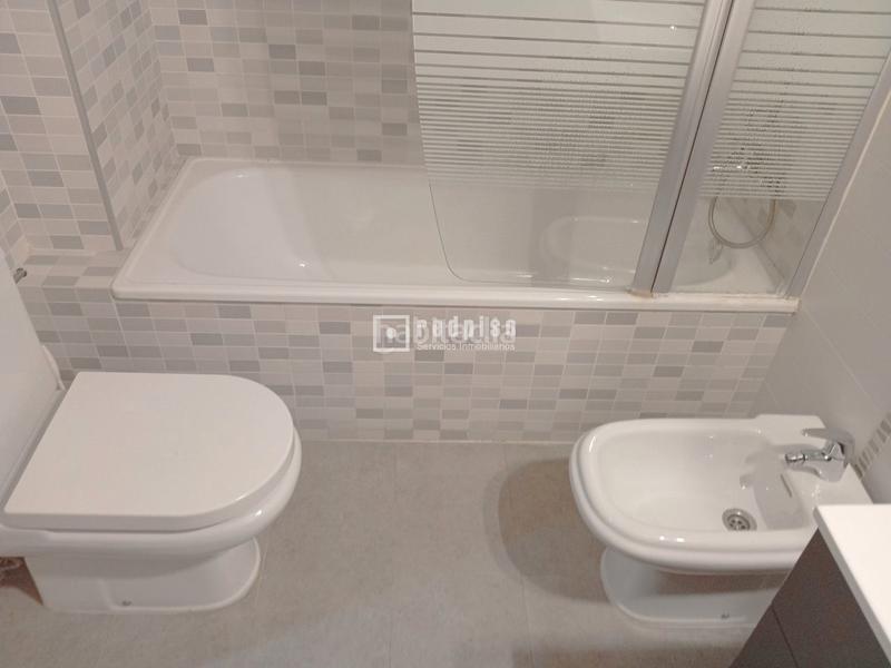 Foto 66f2bb9f-4625-4c63-8436-18ca73d362bd. Appartement avec chauffage dans Calvario Torremolinos