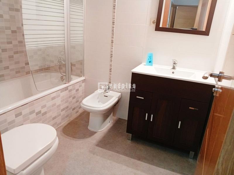 Foto 80c91a45-7b5a-42fb-bd6f-ddc8a5db2869. Appartement avec chauffage dans Calvario Torremolinos