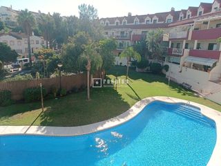 Pis  Del golf este. Moderno piso a estrenar  terraza con vistas  parking  en urbaniz
