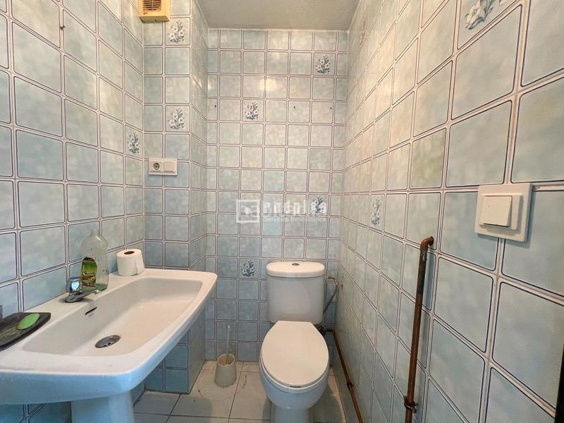Foto 754e9e3f-0f79-43d0-a886-57208f7d1ed2. Local comercial oportunidad única! local comercial ideal para tu negocio! en Alhaurín de la Torre