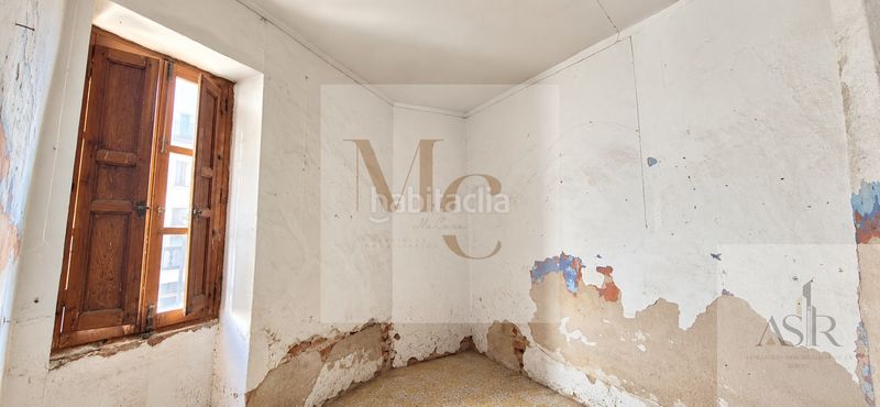 Foto 43ae427b-146a-4553-9a0f-96042f2cc2c7. Casa aparellada a Silla