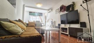 Pis a Silla. Presentamos una vivienda que aúna amplitud, luz natural y una ub