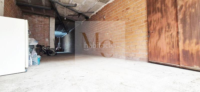 Foto f2b37c44-fe46-48ca-ae53-194c1ba18e15. Local commercial dans Benifaió