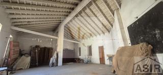 Maison à Benifaió. Una casa con historia, espacio y alma, en el corazón del puebloe