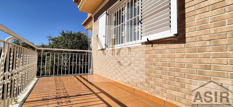 Foto 64c49c05-b58b-4f56-939b-8fa135d340f6. Casa a Benifaió
