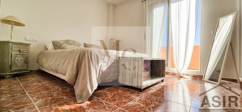 Foto fe8a303d-28a3-4d8a-a33a-492fa9136df2. Casa a Benifaió