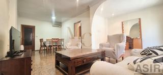 Appartamento in Alginet. En venta un bonito y luminoso piso que destaca por sus tres ampl