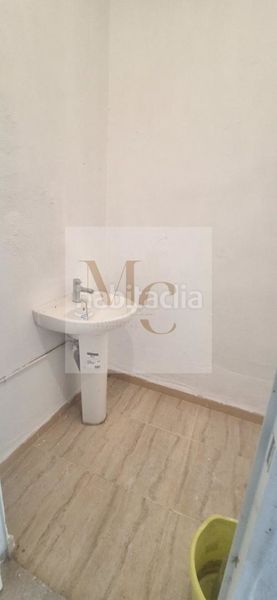 Foto a2141d3e-b003-4a59-8be2-51de1ef3faa6. Local comercial a Benifaió