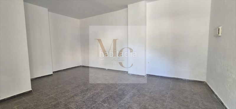 Foto af9a3572-4dd1-4362-a76c-0230e5a7a0a6. Local comercial a Benifaió