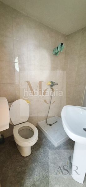 Foto a60e7157-037b-444c-9fc4-b9d5872fefae. Local comercial a Benifaió