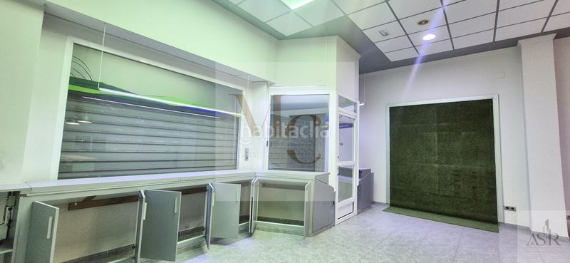 Foto b7c180e3-98a2-471e-b03c-651b7f3af612. Local comercial a Benifaió