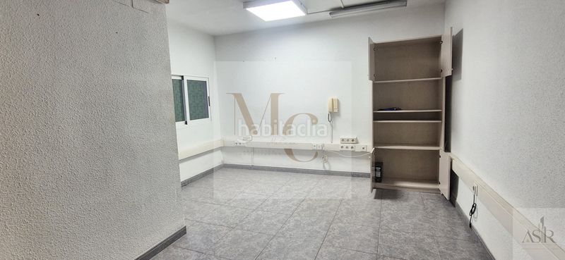 Foto ffd62fff-e9f5-488f-897a-b87a2a264b7e. Local comercial a Benifaió