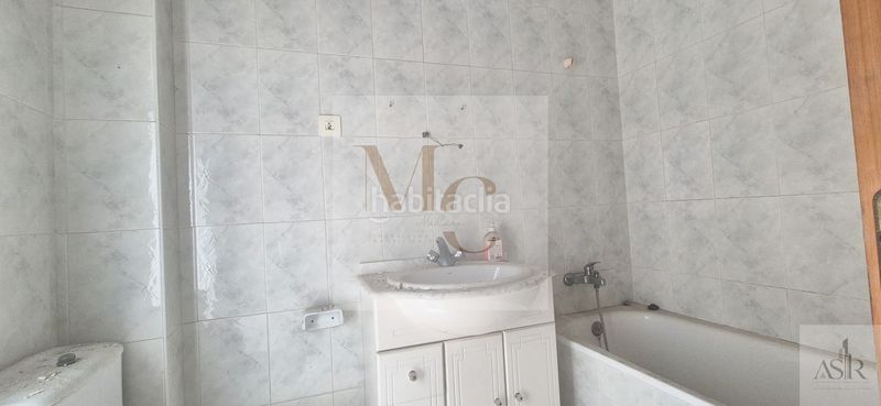 Foto 0a916f76-3ae0-4187-ac51-471a46f41c85. Casa a Benifaió