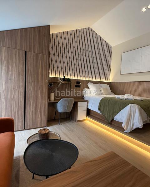 Foto 0f7b83e0-2300-46fe-8b71-904f56cf6408. Miete dachwohnung in calle de san buenaventura 6 in Madrid