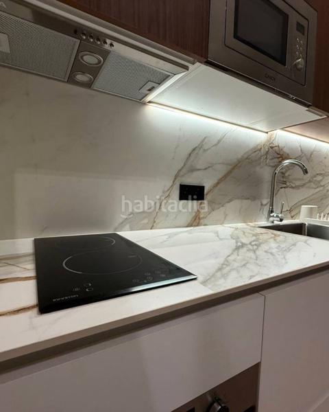 Foto 1eda1b1d-a579-4695-9ca6-74ea58b9a9f3. Rent penthouse in calle de san buenaventura 6 in Palacio Madrid