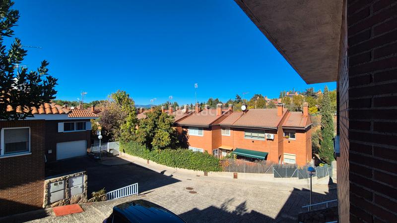 Foto 5de2b575-4cd5-401b-85f4-7ac84f7fc19b. Reihenhaus mit heizung pool in La Navata Galapagar