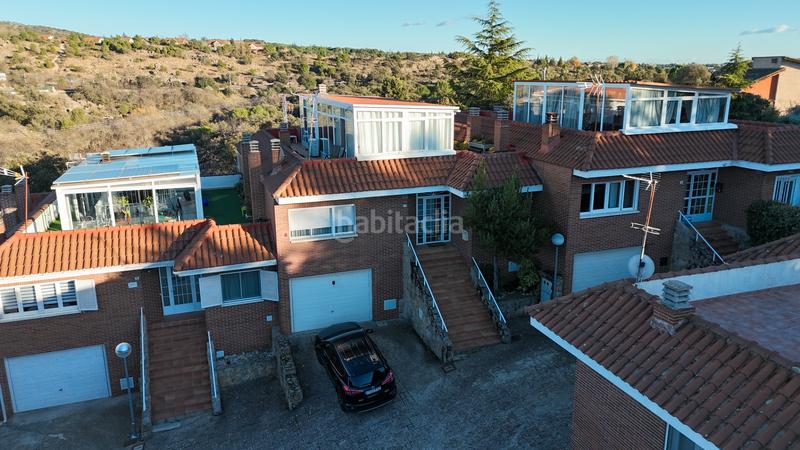 Foto a19b7cb0-280d-4b28-a5f2-ed7296929a32. Reihenhaus mit heizung pool in La Navata Galapagar