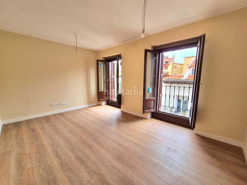 Foto f244b180-8c43-4e97-800d-e493a4cb1dd6. Etagenwohnung mit heizung in Sol Madrid