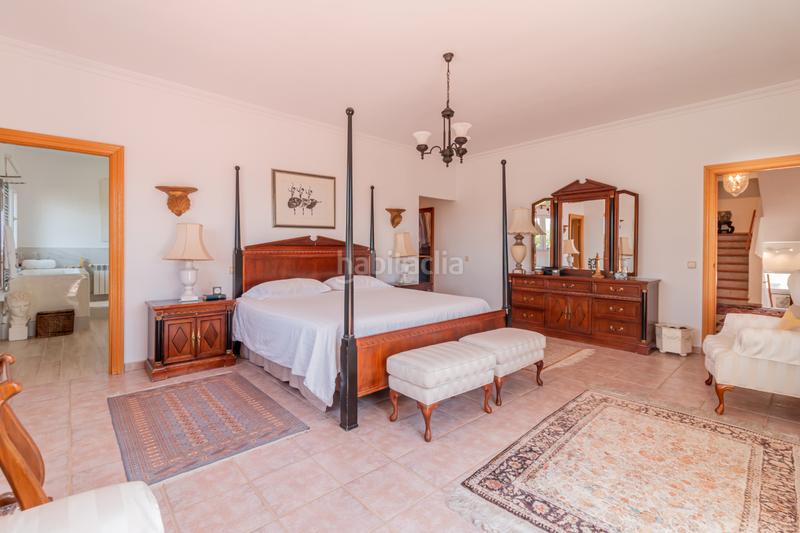 Foto 4005d470-b18c-4229-9d97-29fe5ef66676. Casa amb xemeneia calefacció aparcament piscina a Torrelodones