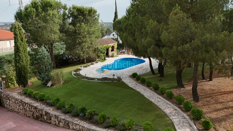 Foto 8dcc1ff0-dab5-4a51-96d2-4ad625636876. Casa amb xemeneia calefacció aparcament piscina a Torrelodones