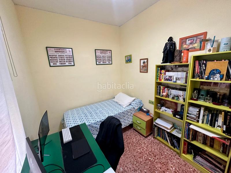 Foto 0c95d0b5-606f-4185-87db-8722bc935438. Casa chalet adosado en venta en calle espronceda en Alicante