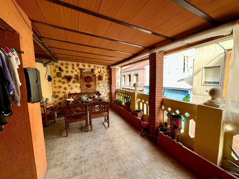 Foto 1d72d42c-b9a7-43c7-9783-fe0e86d59d91. Casa chalet adosado en venta en calle espronceda en Alicante