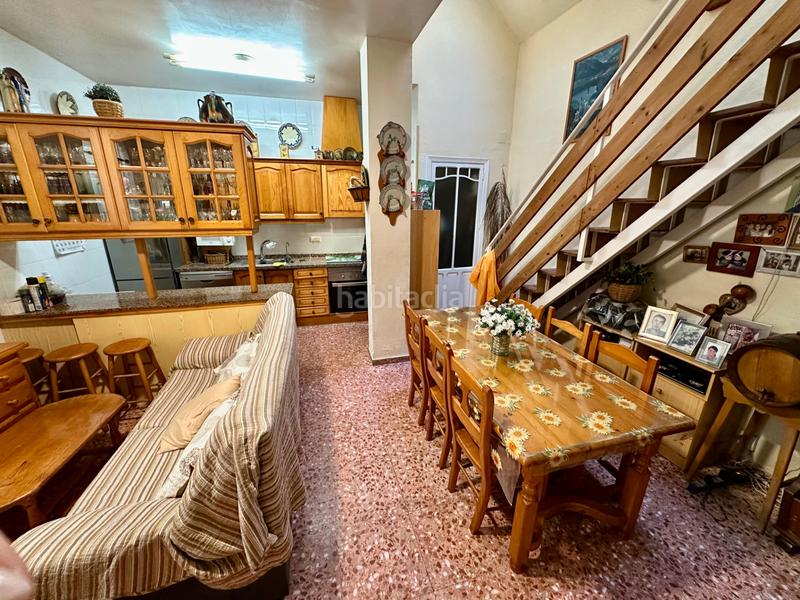 Foto 9a6a4850-faff-497b-9f4f-e7210c147628. Casa chalet adosado en venta en calle espronceda en Alicante