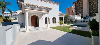 Chalet en Puerto Deportivo