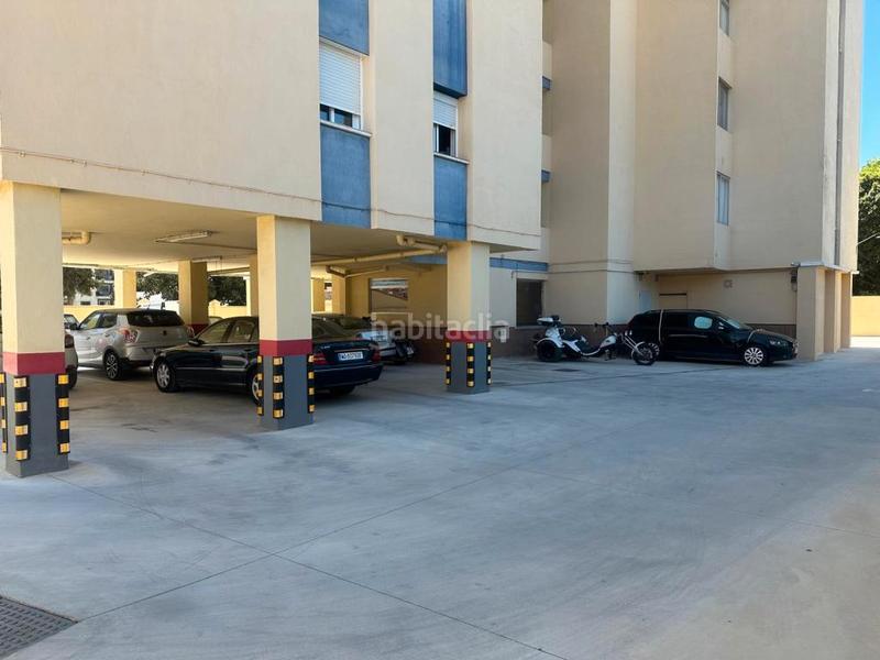 Foto 544deb6c-9c5c-4673-b44d-4da31e1f83a7. Appartement avec parking dans Los Boliches Fuengirola
