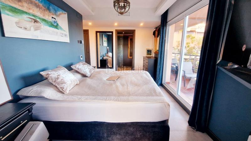 Foto dfd26df0-0682-4e42-954b-02d37b108771. Apartament amb aparcament piscina a Las Brisas Marbella