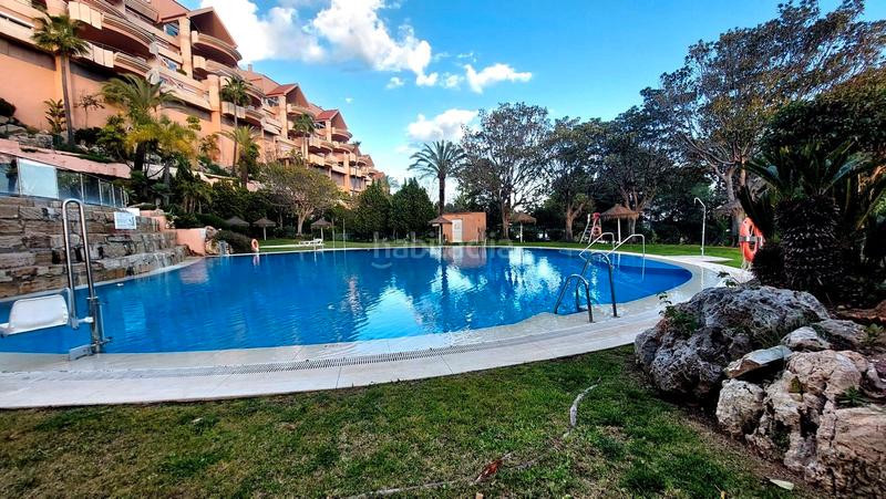 Foto f6cb643e-a474-489c-8f6a-332d3710a06d. Appartement avec parking piscine dans Las Brisas Marbella