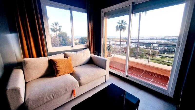 Foto 8c2ecff4-f630-4ee0-8855-173dd0448cf7. Piccolo appartamento con parcheggio piscina in Las Brisas Marbella