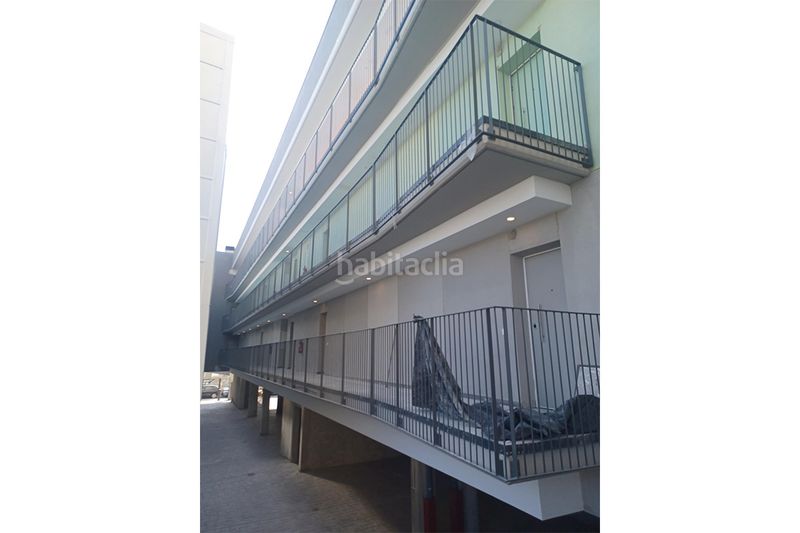 Foto 1a7e4160-9c63-48c8-a42d-387695afbfa4. Àtic 127m<sup>2</sup> a carrer de las navas de tolosa 105 a Segle XX Terrassa
