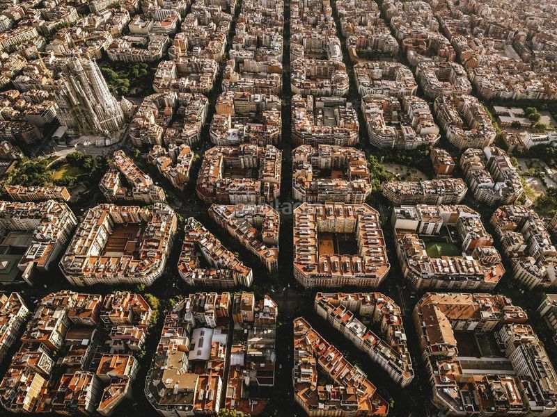 Foto 85ff77f8-cfc2-43e3-b19d-d1ad045ba955. Pis a Dreta de l´Eixample Barcelona