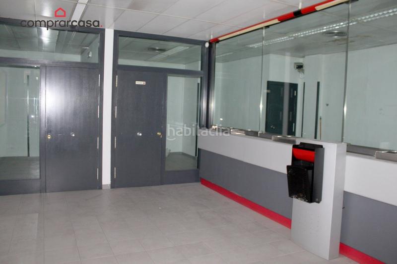 Foto d8e96cca-85bb-4db6-b821-3743af554cc8. Rent business premise in Príncep de Viana-Clot-Xalets Humbert Torres Lleida