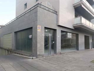 Local Comercial a Calle abat escarre 3. Venta de local comercial a pie de calle en cappont