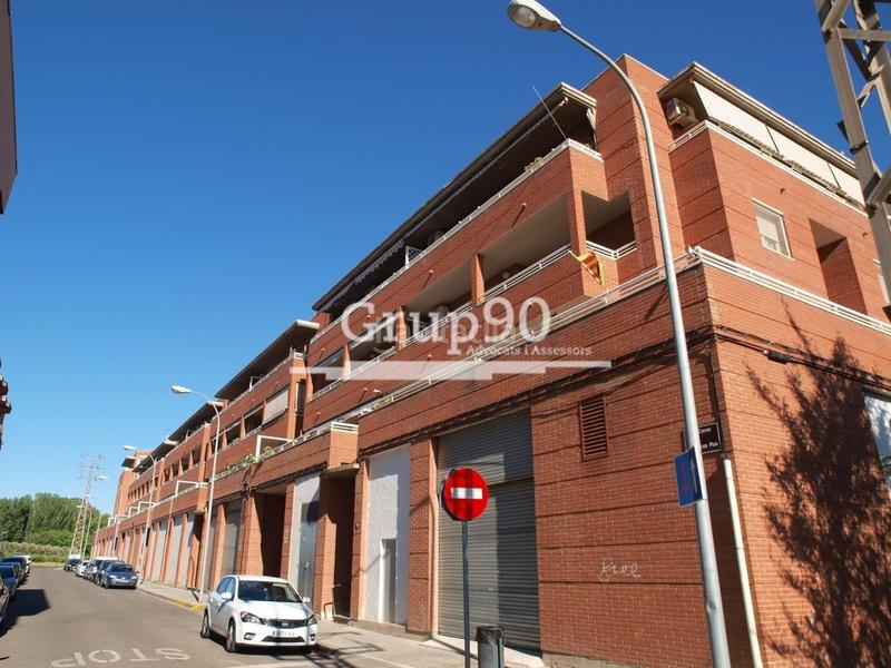 Foto 4a81b104-ccf0-40b2-9c20-cb341c59d5eb. Locale commerciale in La Bordeta Lleida