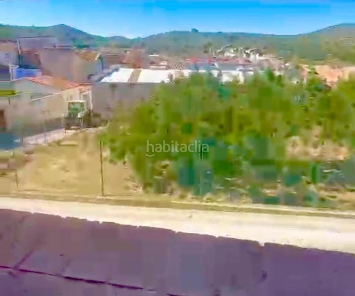 Foto eb5d6d92-8f36-4a53-b7ba-323cba5e259c. Mas dans Godall