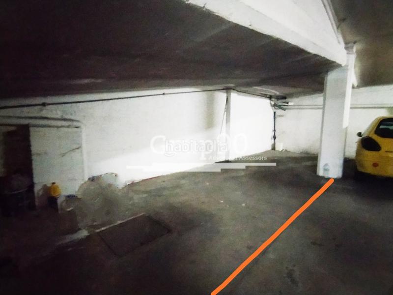 Foto cf7a1524-0324-4da0-9b11-4c3fe1780470. Posto auto in Instituts-Universitat Lleida