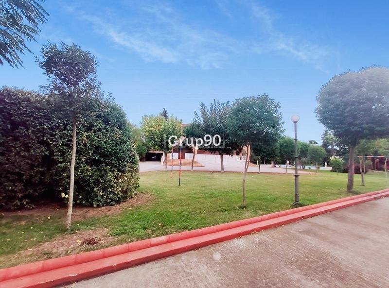 Foto fe4cb2fc-c734-43fe-bec3-79f257c096bf. Mas avec chauffage parking piscine dans Partides Rurals Lleida