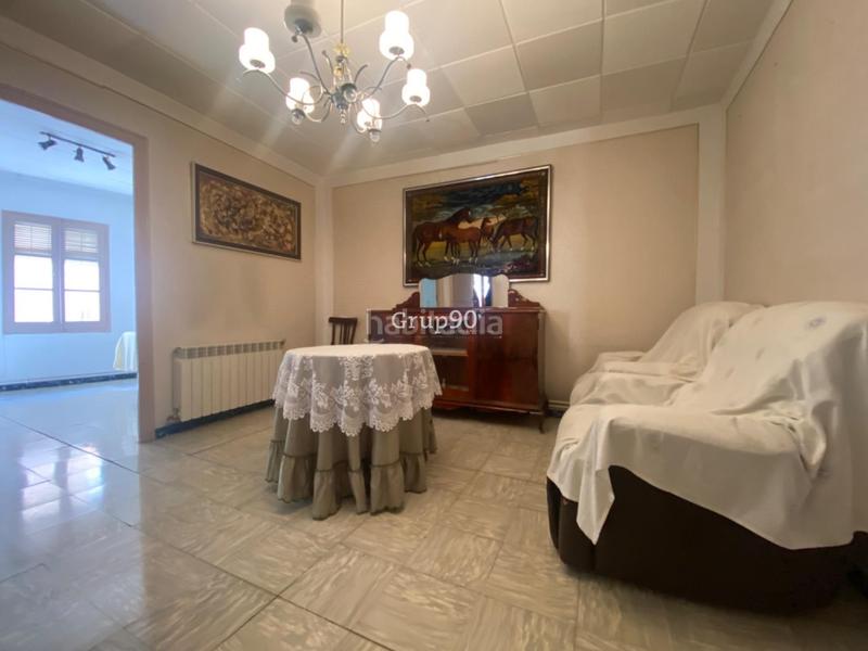 Foto aab11eb6-ea95-46a4-beee-b1ac8dc6115e. Casa con riscaldamento parcheggio in Godall