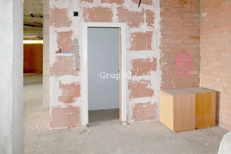 Foto 0fd91a48-81cc-4013-87ee-22da1d39511e. Affitto locale commerciale in Cappont Lleida