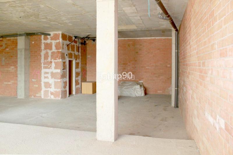 Foto 92e186b3-e2a8-4fec-9f20-33f016a16c21. Lloguer local comercial a Cappont Lleida