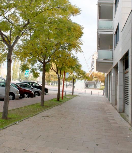 Foto ad41fd58-e4de-4537-a916-abdf6e6a6fe1. Location local commercial dans Cappont Lleida