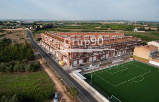 Local commercial à La Bordeta. El local ideal para tu negocio, 2.000m2 en lleida