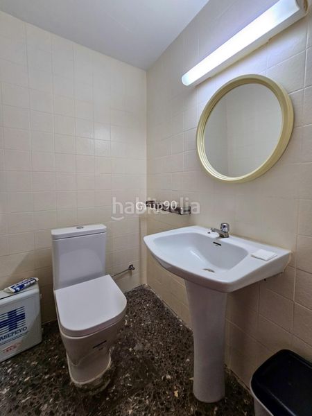 Foto 07012eea-6d56-4c52-b4a9-e9f00608b025. Oficina oportunidad de inversión! oficina en venta con rentabilidad en la zona alta en Lleida