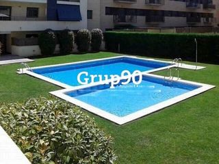 Appartement  Pompeu fabra. Apartamento en venta en alcoletge  piscina comunitaria y parking